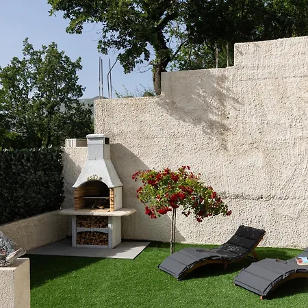 Luma Retreat Jacuzzi & Peaceful Rides 2km From Mlini דירה
