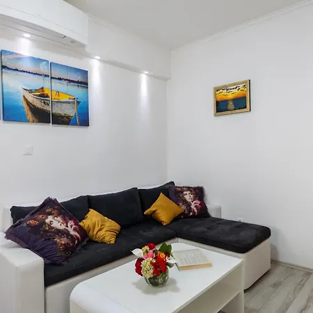 Apartment Luma Retreat Jacuzzi & Peaceful Rides *