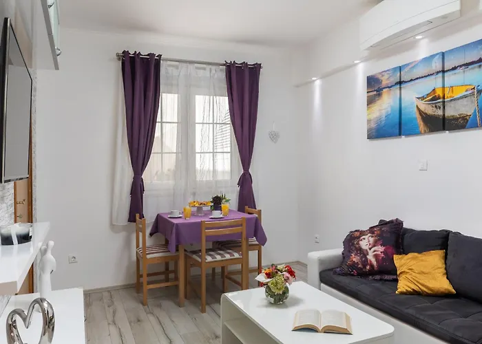 Luma Retreat Jacuzzi & Peaceful Rides Appartement Petraca