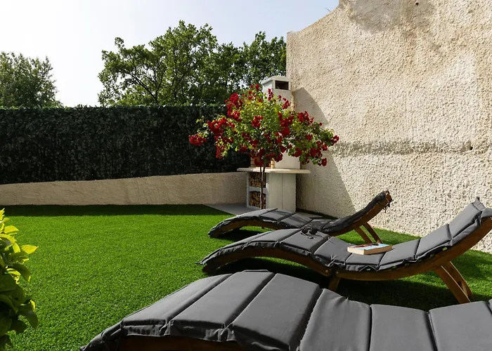 Luma Retreat Jacuzzi & Peaceful Rides Appartement Petraca